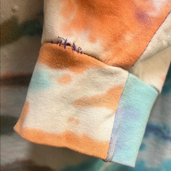 Vibrant Tie-Dye Garfield Women's Sweatshirt "I Donut Care" Large - Picture 6 of 14